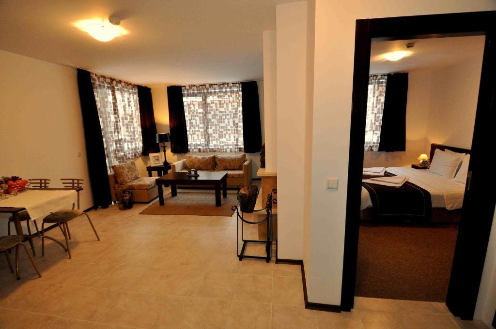 Maria-Antoaneta Residence Bansko Cameră foto